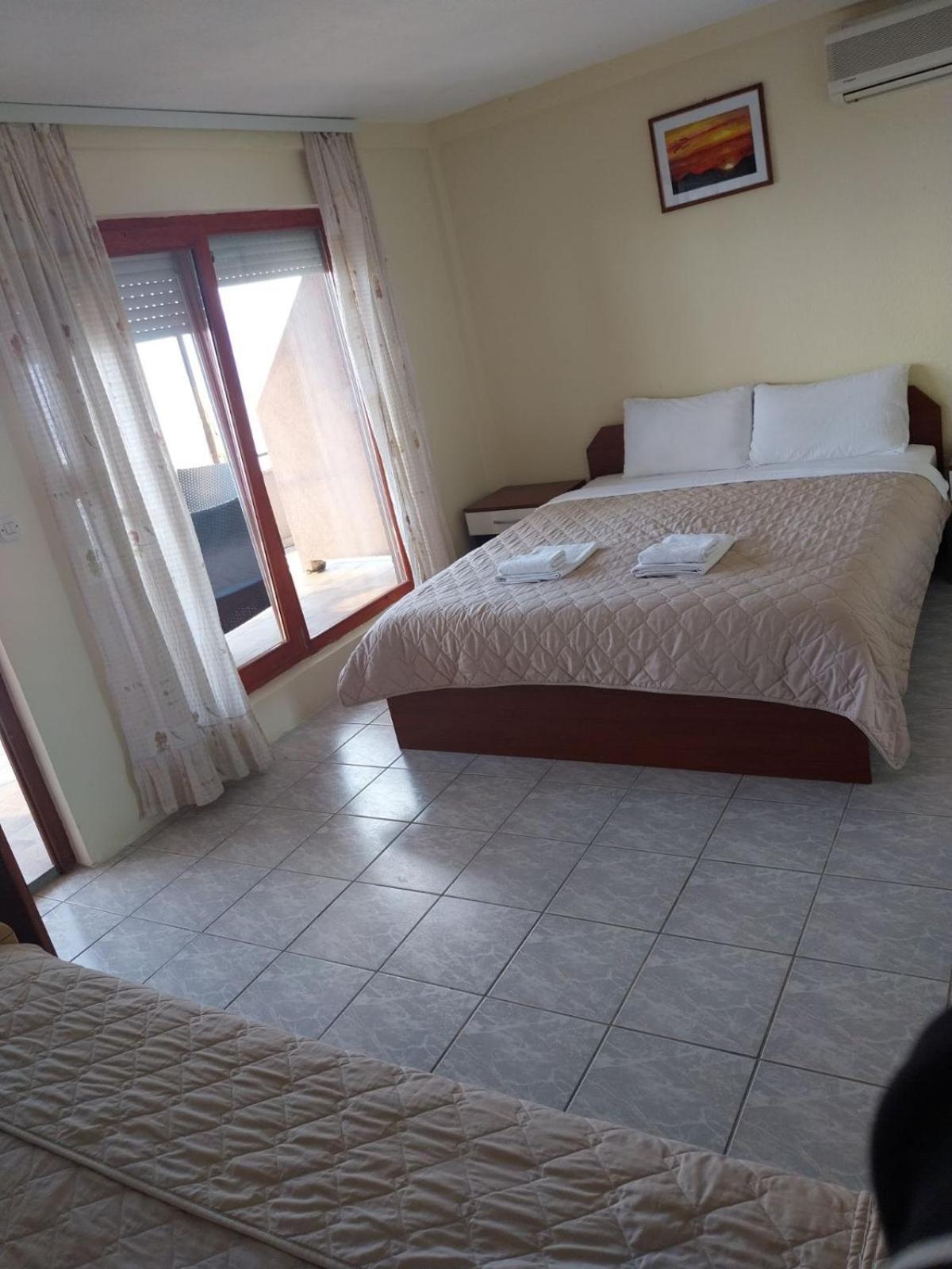אוהריד Nate Apartments מראה חיצוני תמונה